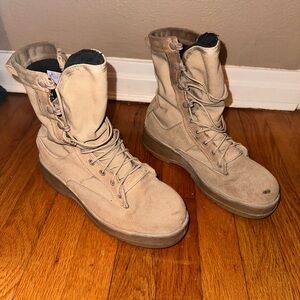 Belleville Black and Tan Combat Boots